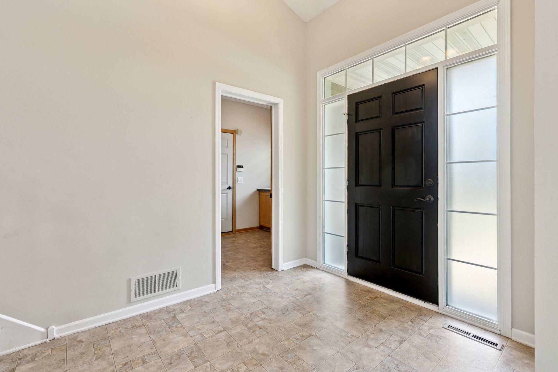 Property Photo: 19281 Dunbury Avenue MN 55024