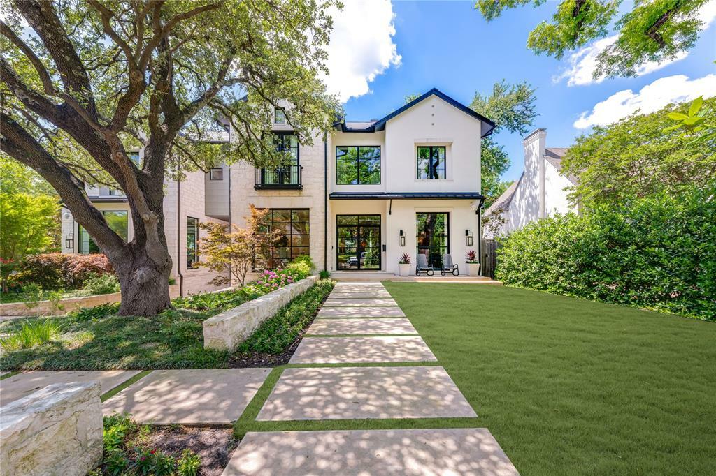 Property Photo: 6715 Golf Drive TX 75205