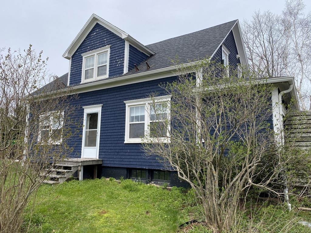 505 Main Street  Cornwall PE C0A 1H0 photo
