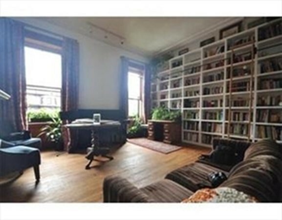 Property Photo: 228 Beacon St 4A MA 02116