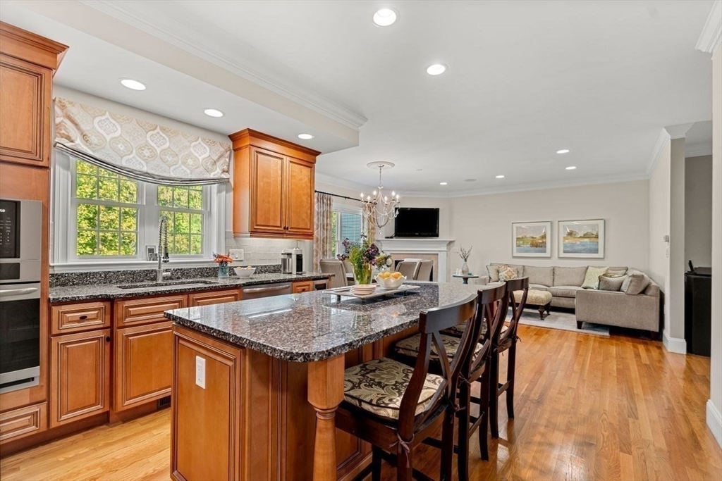 Property Photo: 9 Chatham Cir 9 MA 01845