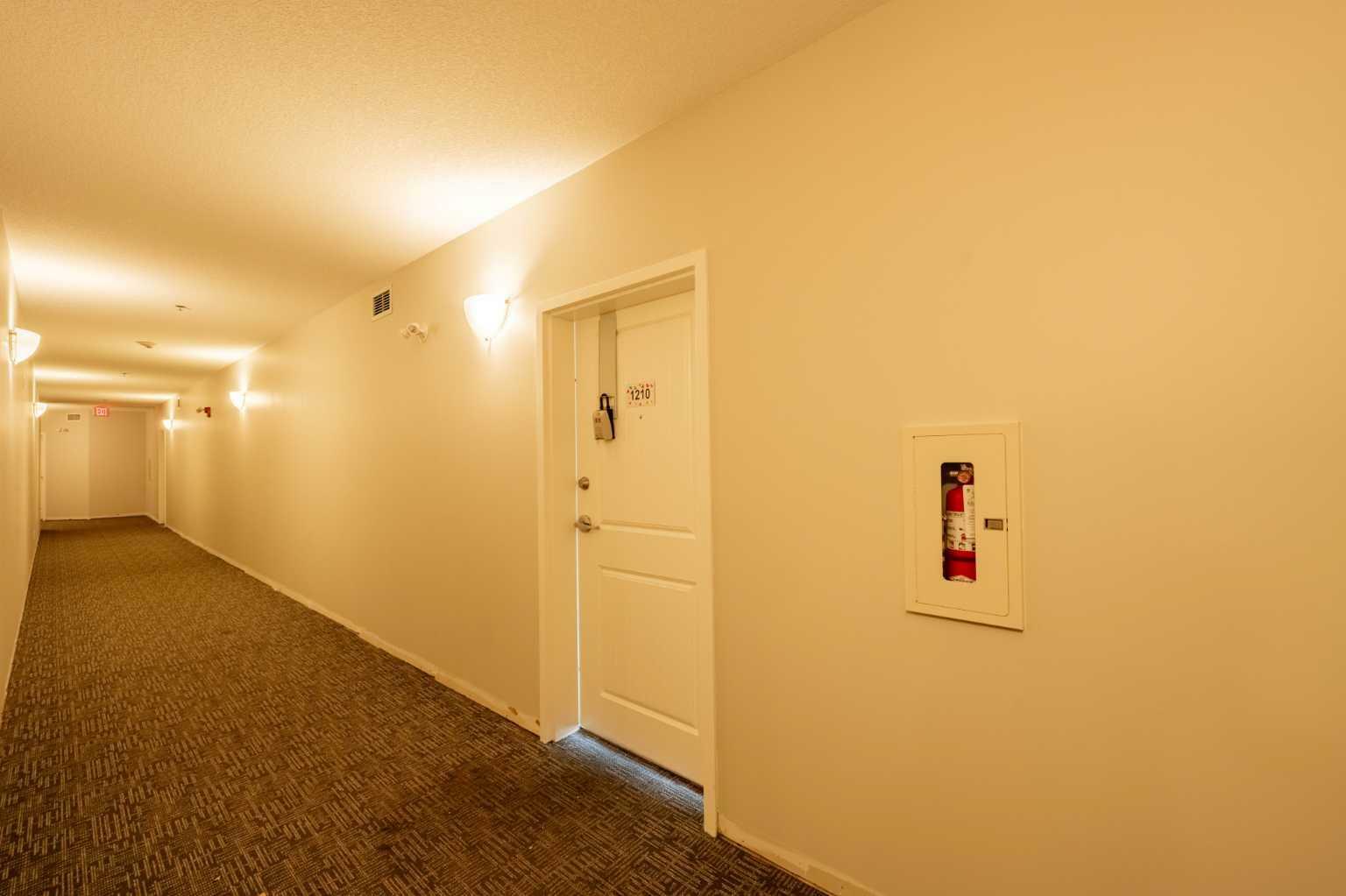 Property Photo: 1540 Sherwood Boulevard NW 1210 AB T3R 0K5