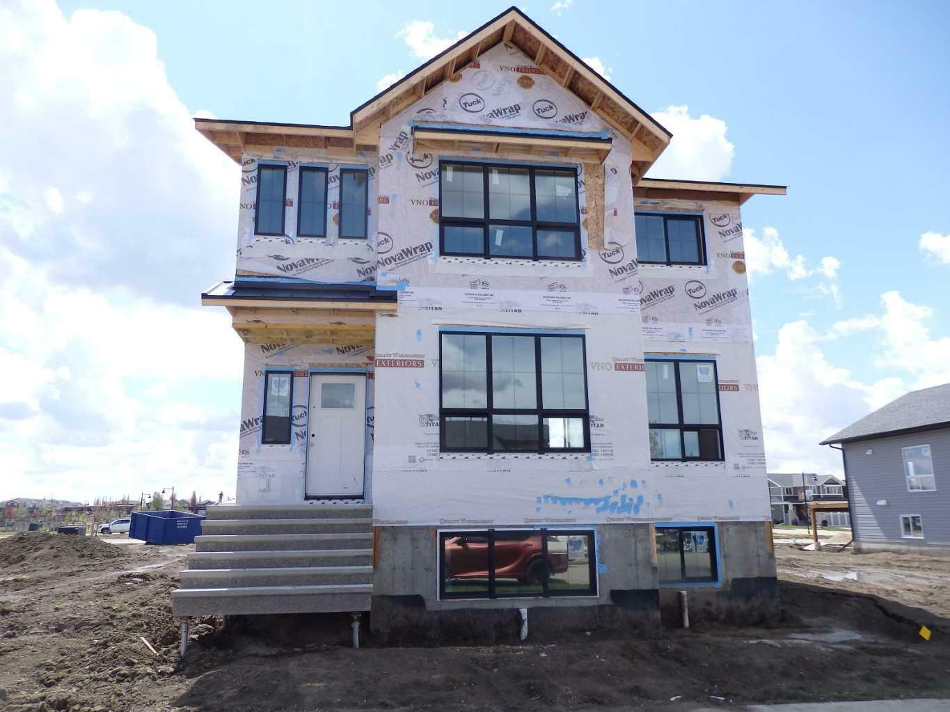 Property Photo: 439 Townsend Street AB T4P 0Y7