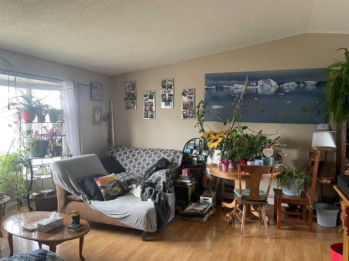 Property Photo: 11500 112 Ave. AB T0H 1L0