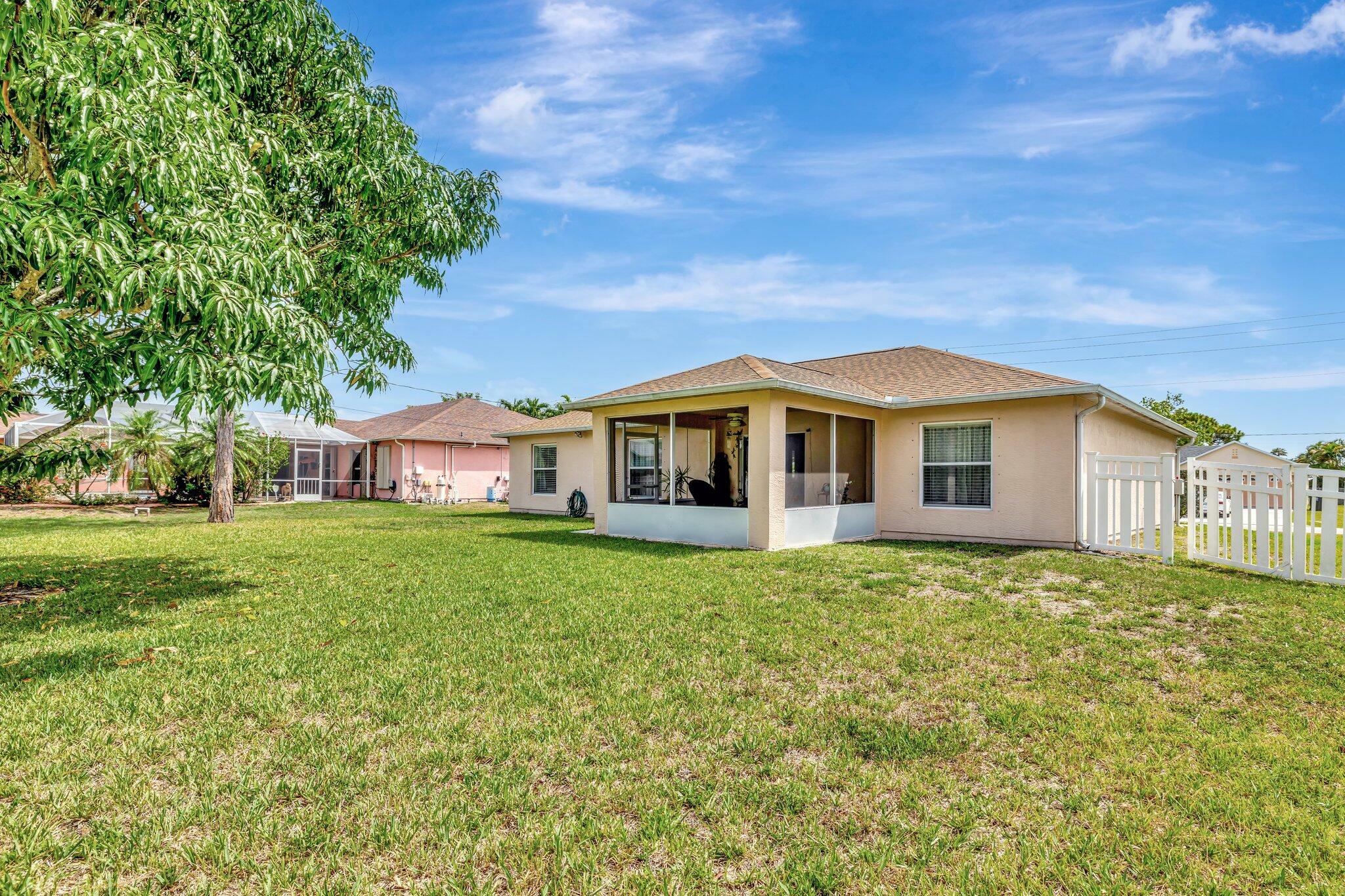 Property Photo: 2162 SW Burlington Street FL 34984