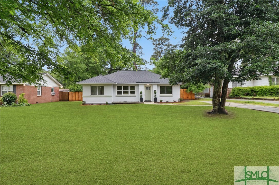 Property Photo:  111 Linden Drive  GA 31405 