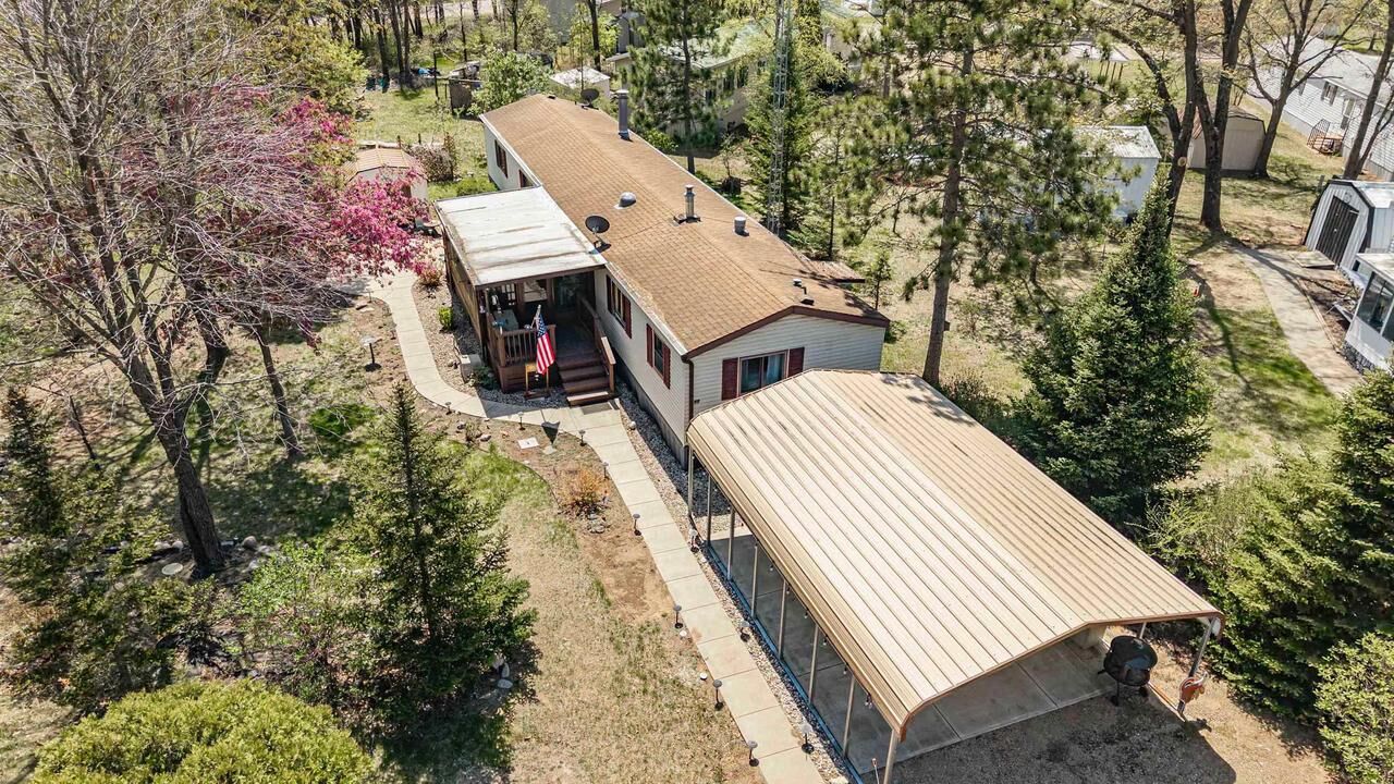 Property Photo:  1870 County Road F L69  WI 53934 