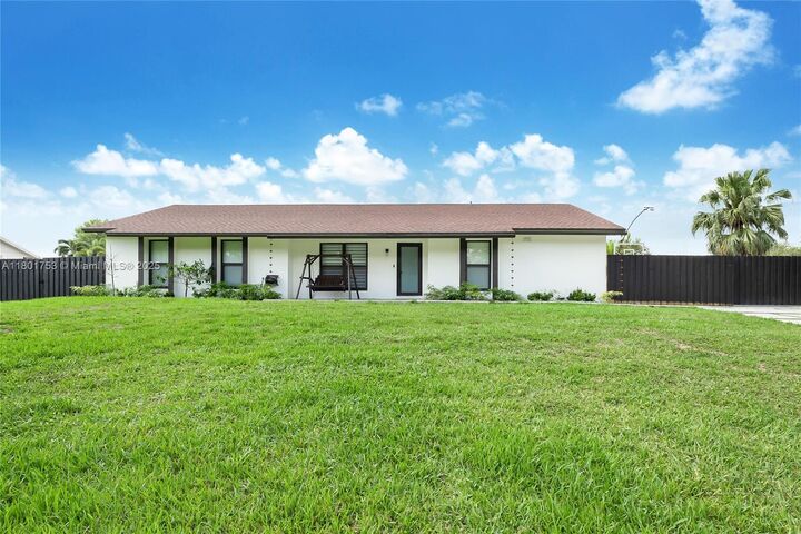 Property Photo: 8840 SW 181st Ter FL 33157