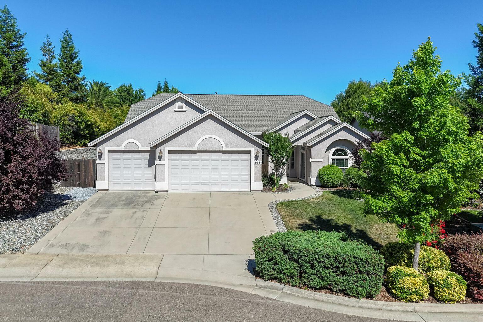 3641 Deuce Way  Redding CA 96002 photo