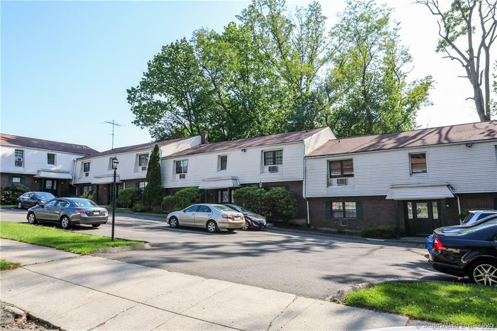 Property Photo: 47 Enid Street Apt A CT 06606