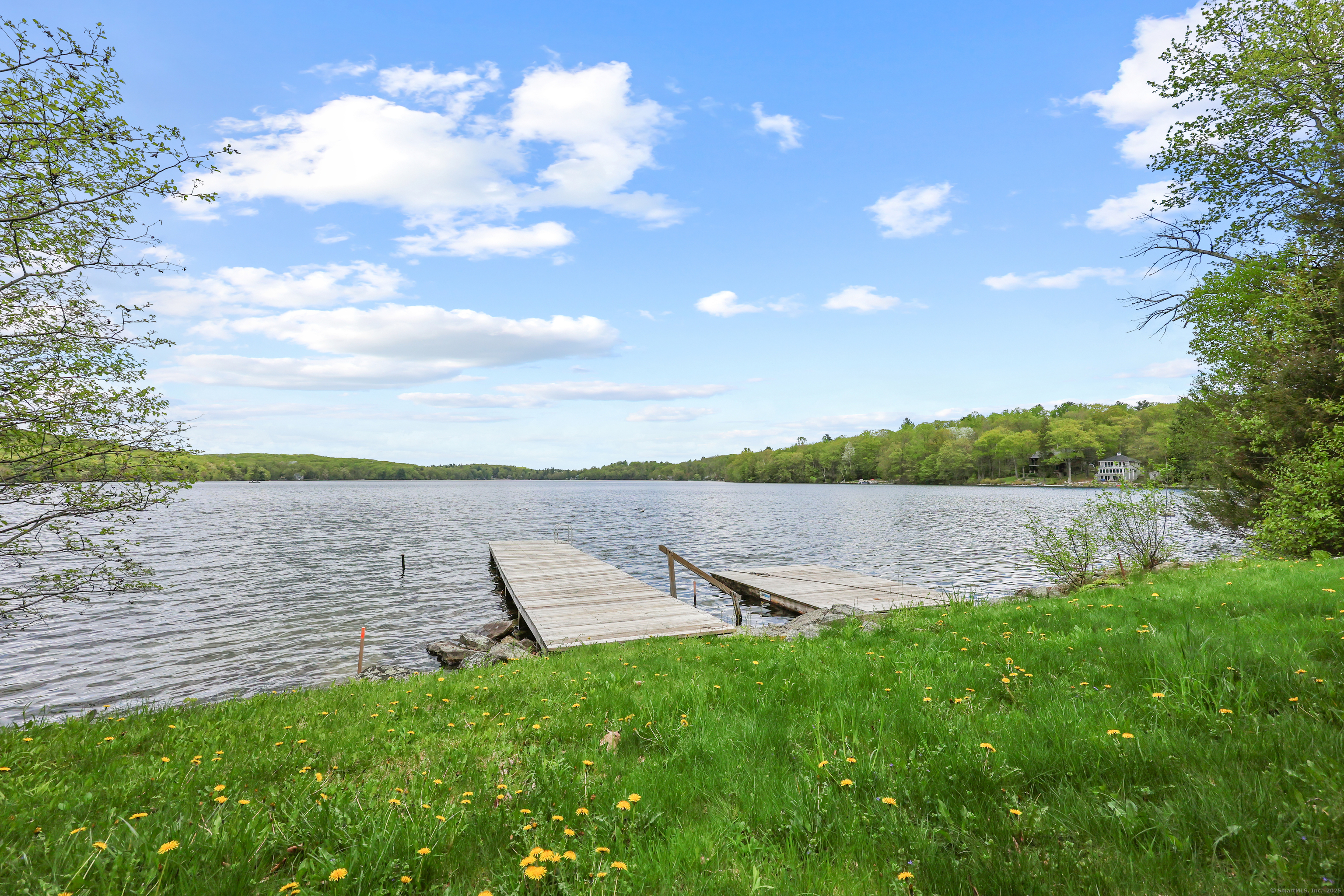 Property Photo: 646 West Hill Road CT 06057