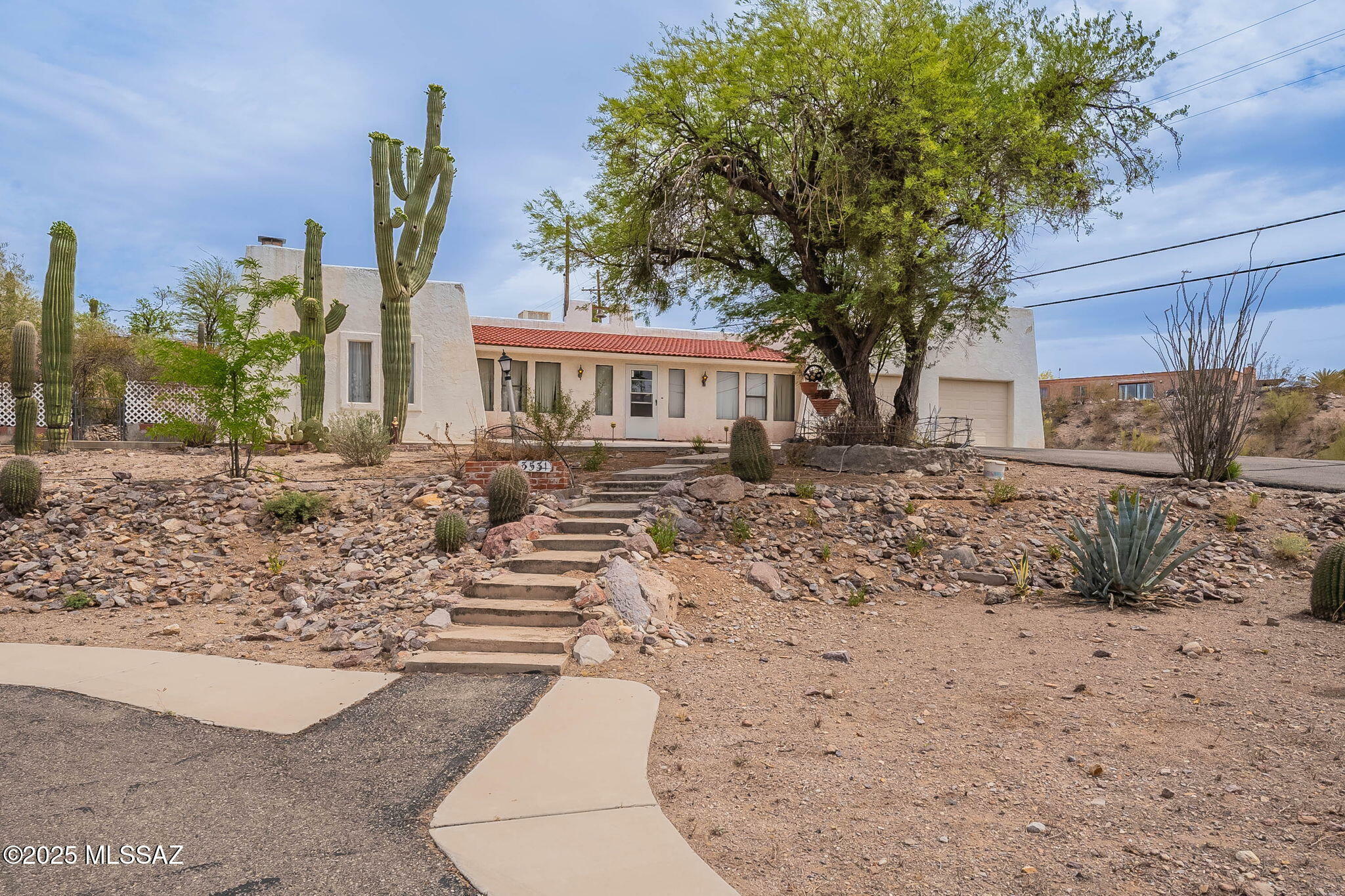 Property Photo: 3531 W Goret Road AZ 85745