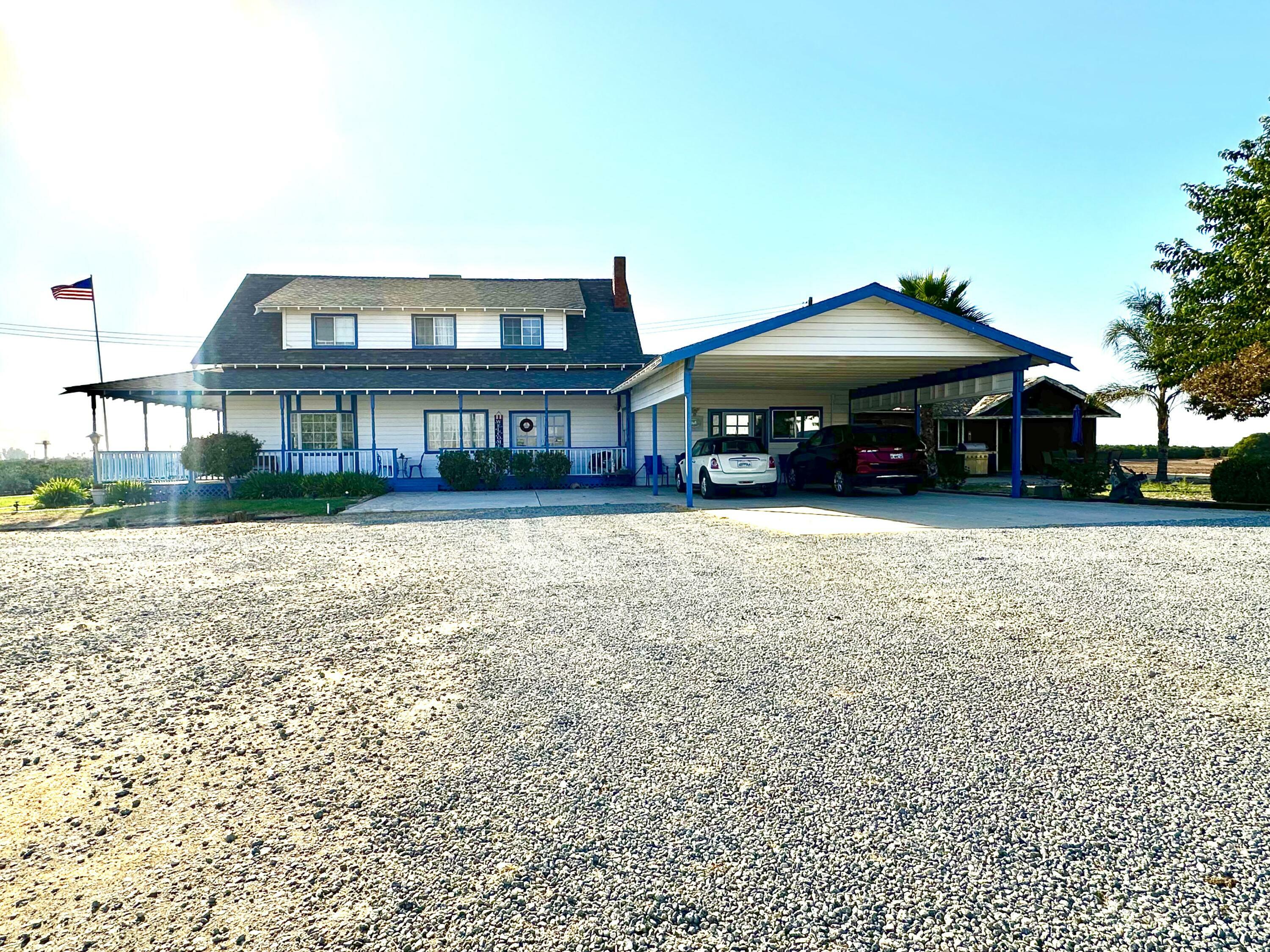 Property Photo: 24470 60 Avenue CA 93218