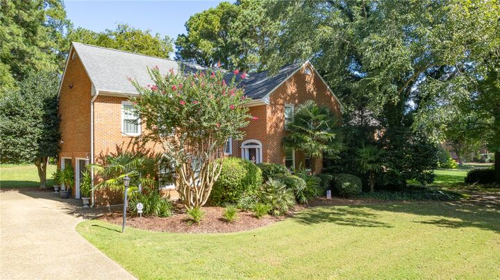 Property Photo:  705 Marlbank Drive  VA 23692 