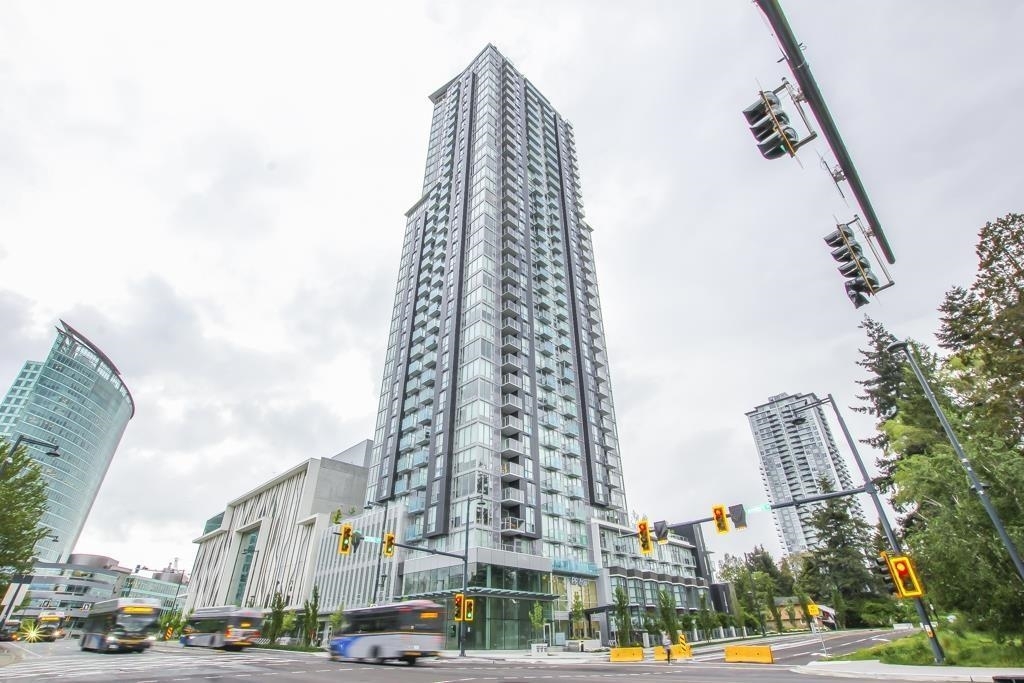 Property Photo: 13438 Central Avenue 1612 BC V3T 0N2