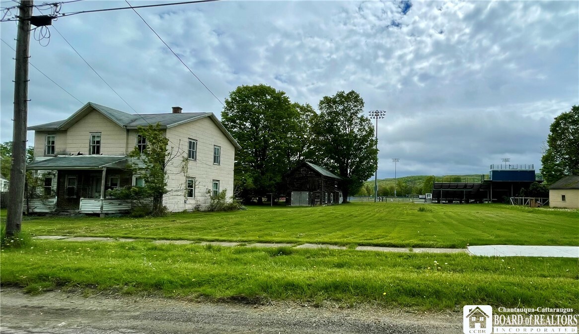 Property Photo: 59 N Franklin Street NY 14719