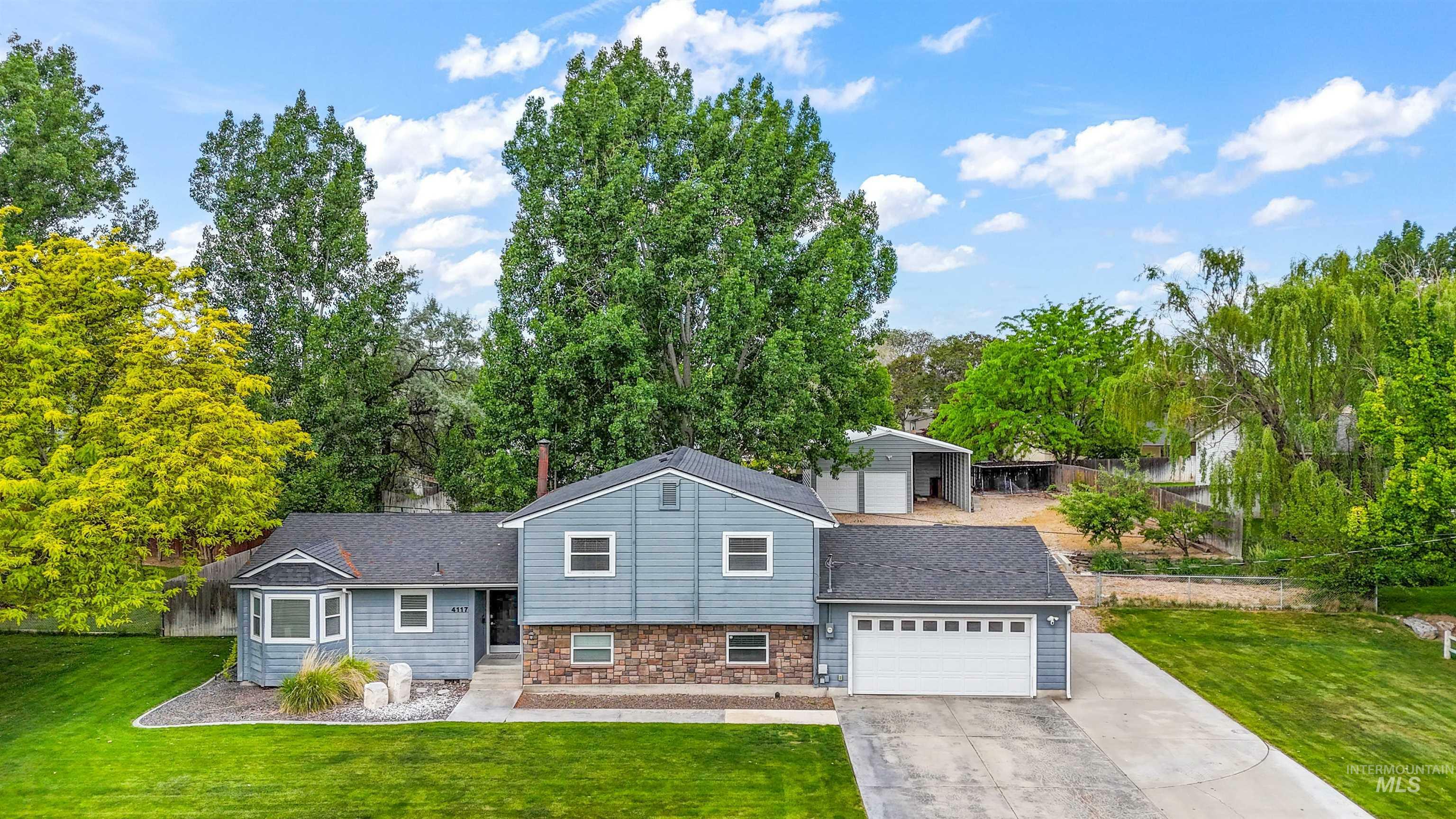 Property Photo:  4117 Chicago St  ID 83686-9084 