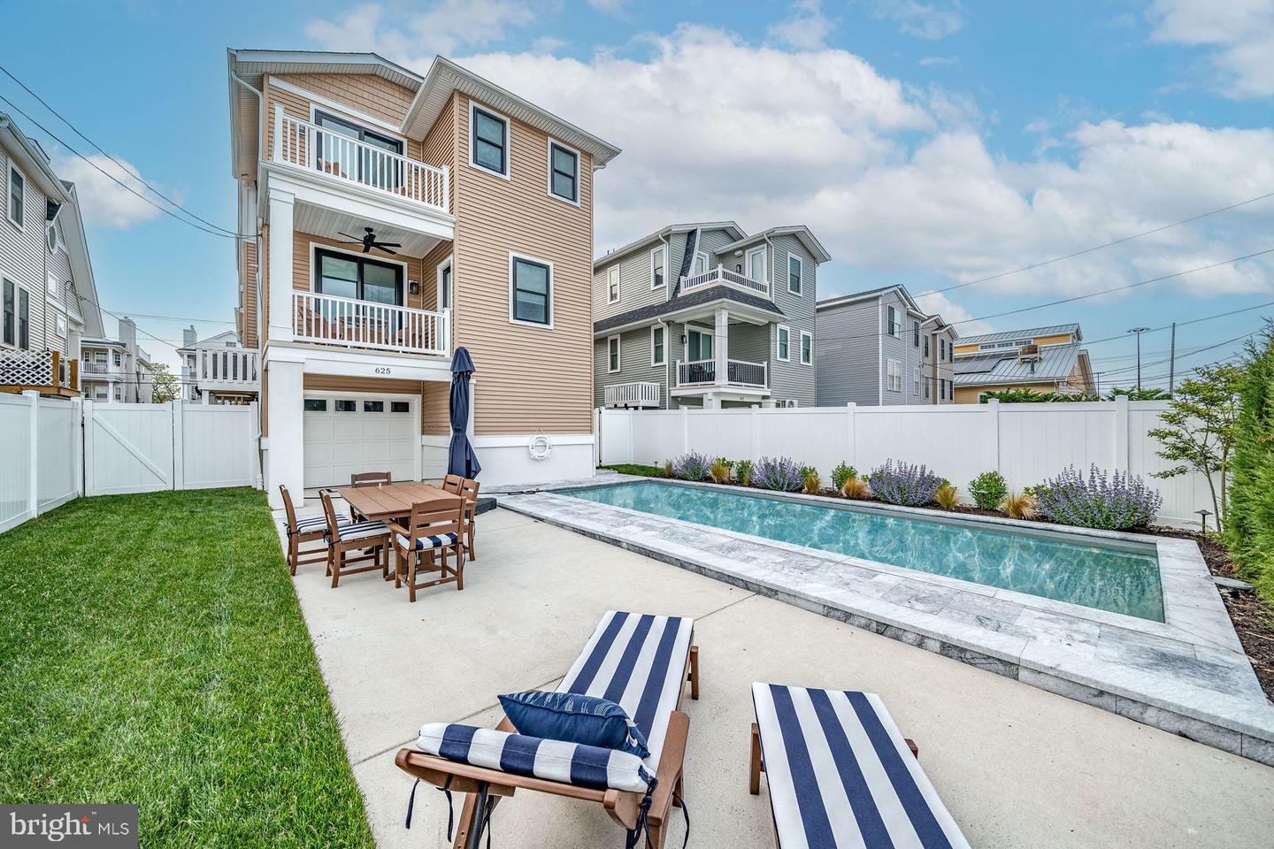 Property Photo: 625 Bay Avenue NJ 08226
