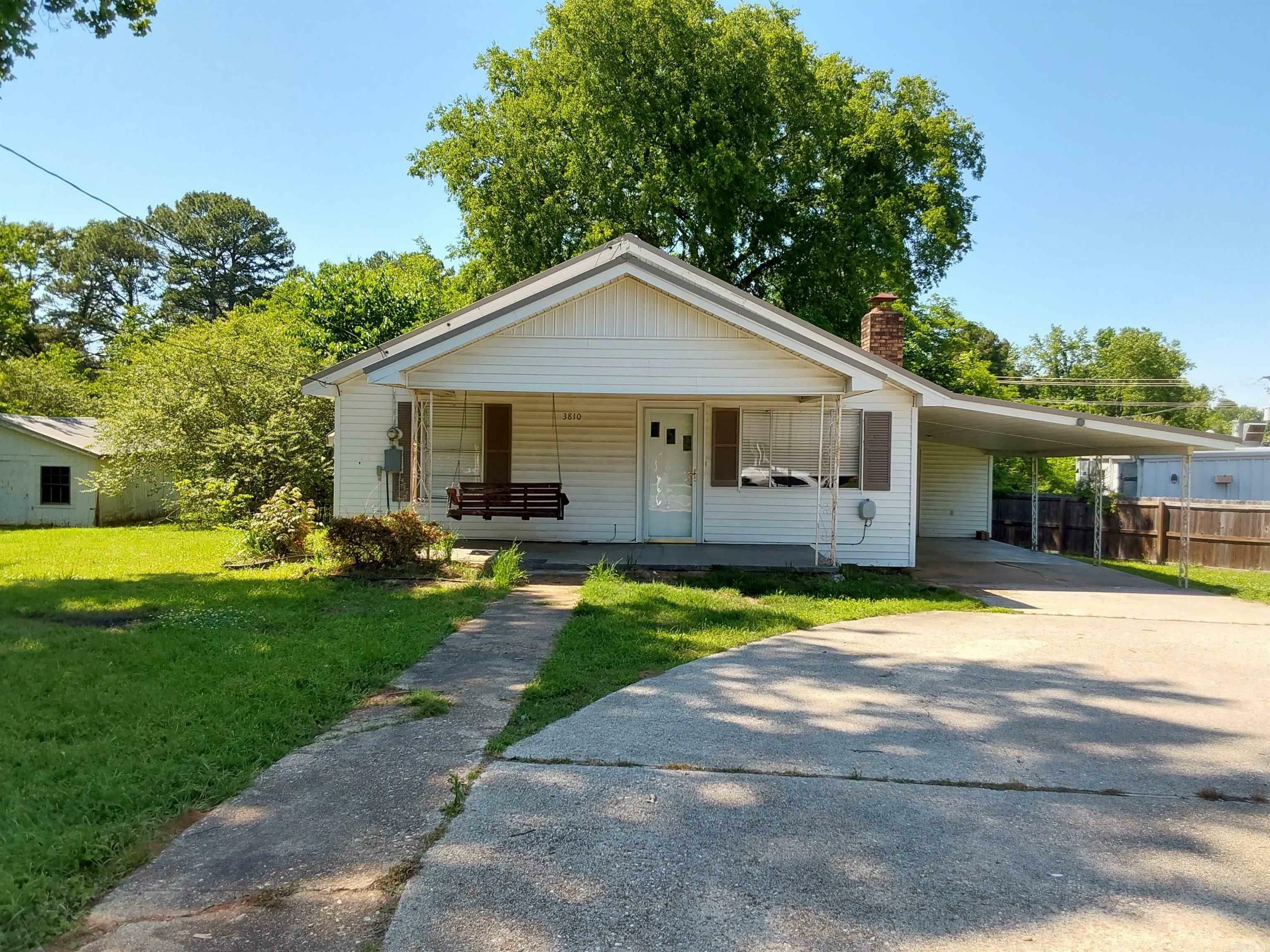 Property Photo: 3810 Congo Rd AR 72019