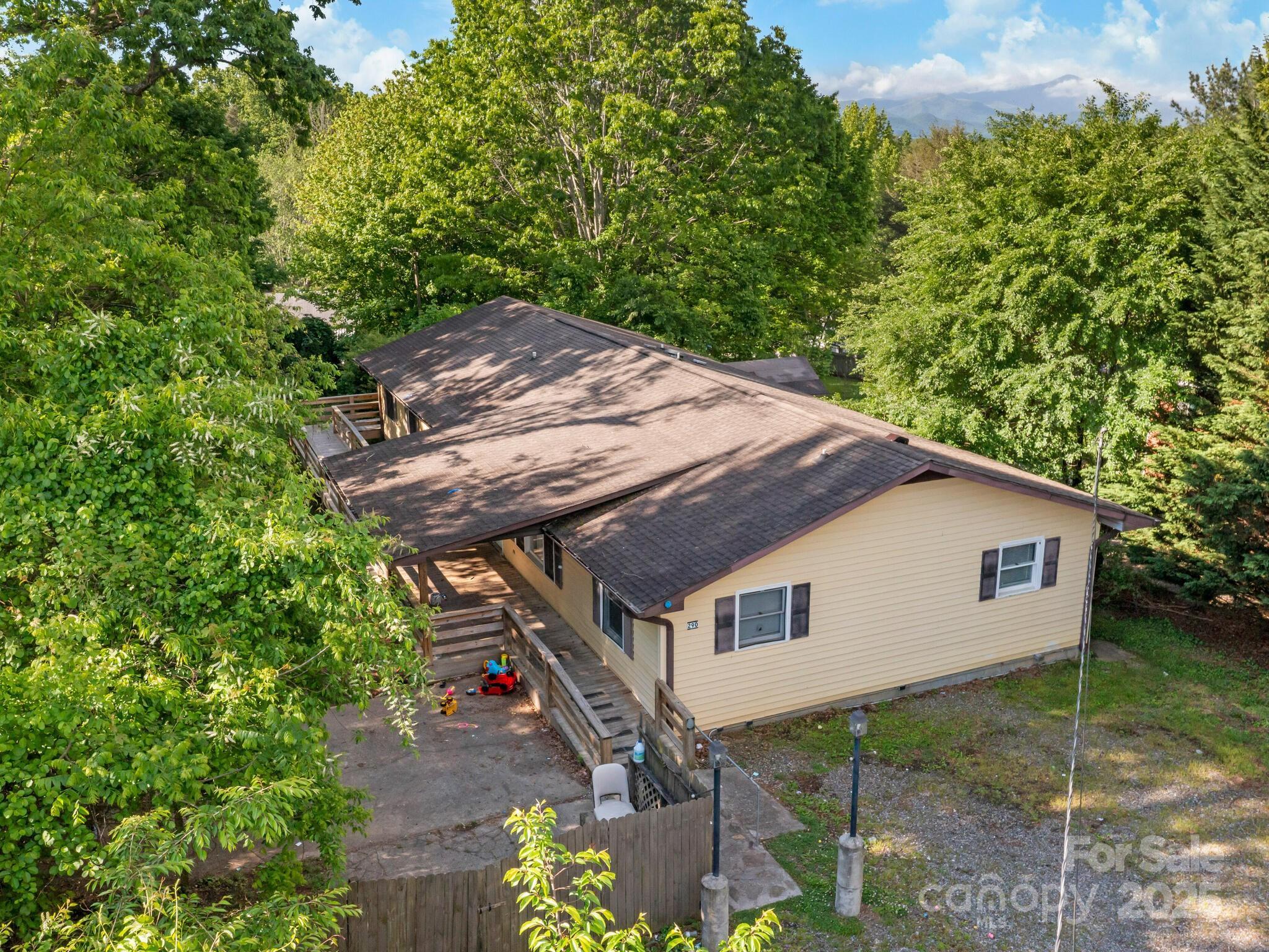 290 Deaverview Road  Asheville NC 28806 photo