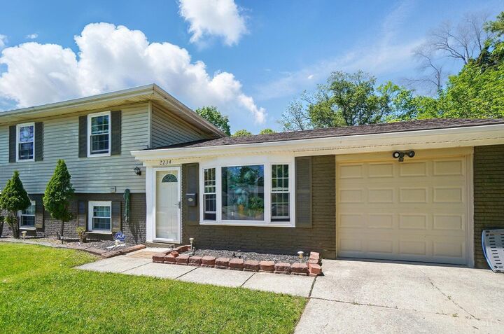 2234 Rubicon Place  Forest Park OH 45240 photo