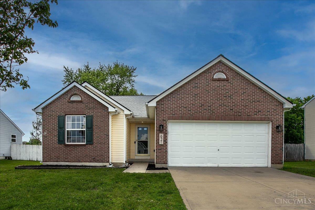 Property Photo: 621 Townsen Place OH 45067