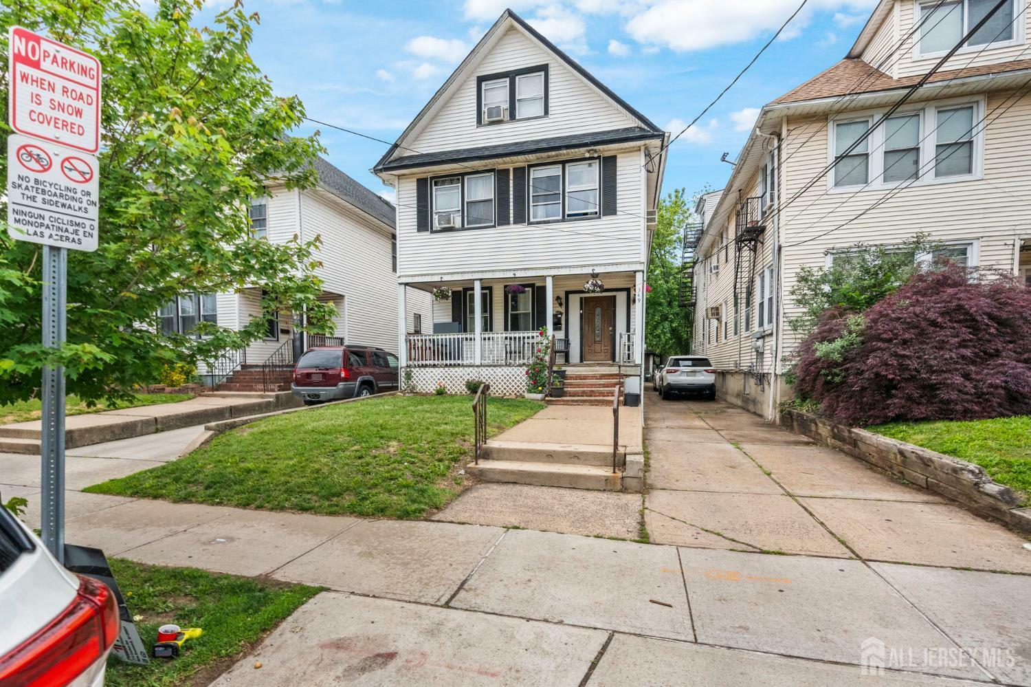 349 Livingston Avenue  New Brunswick NJ 08901 photo