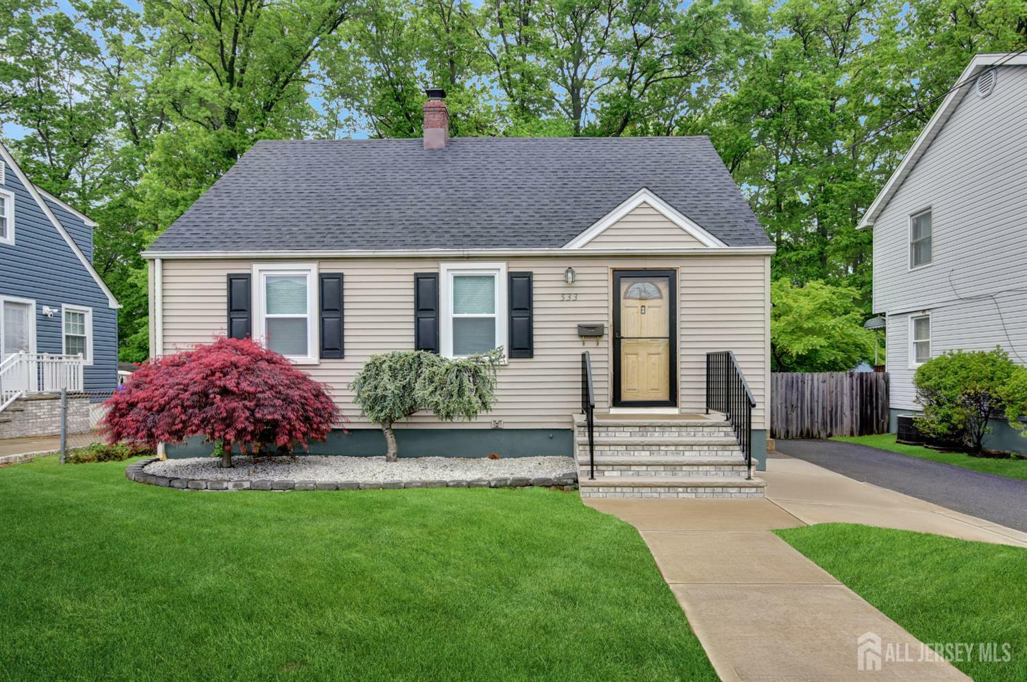533 Lyman Avenue  Woodbridge Proper NJ 07095 photo