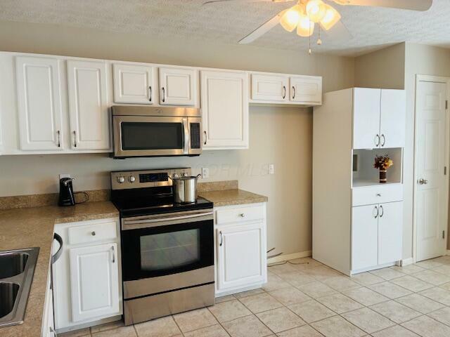 Property Photo: 4407 Culburn Park Drive OH 43123