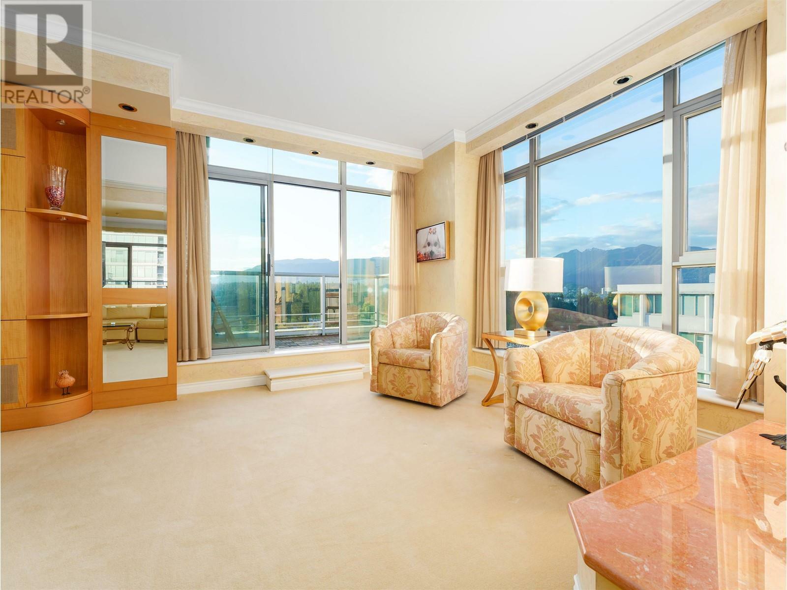 Property Photo: 1790 Bayshore Drive Ph3 BC V6G 3G5