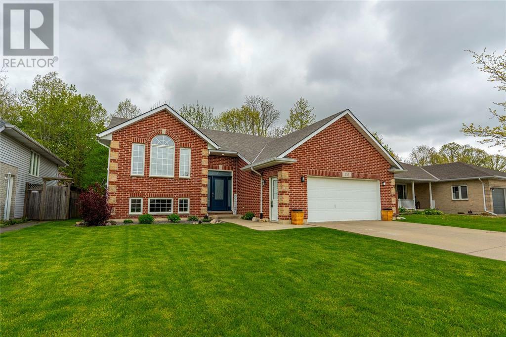 Property Photo: 535 Country View Drive ON N0N 1R0