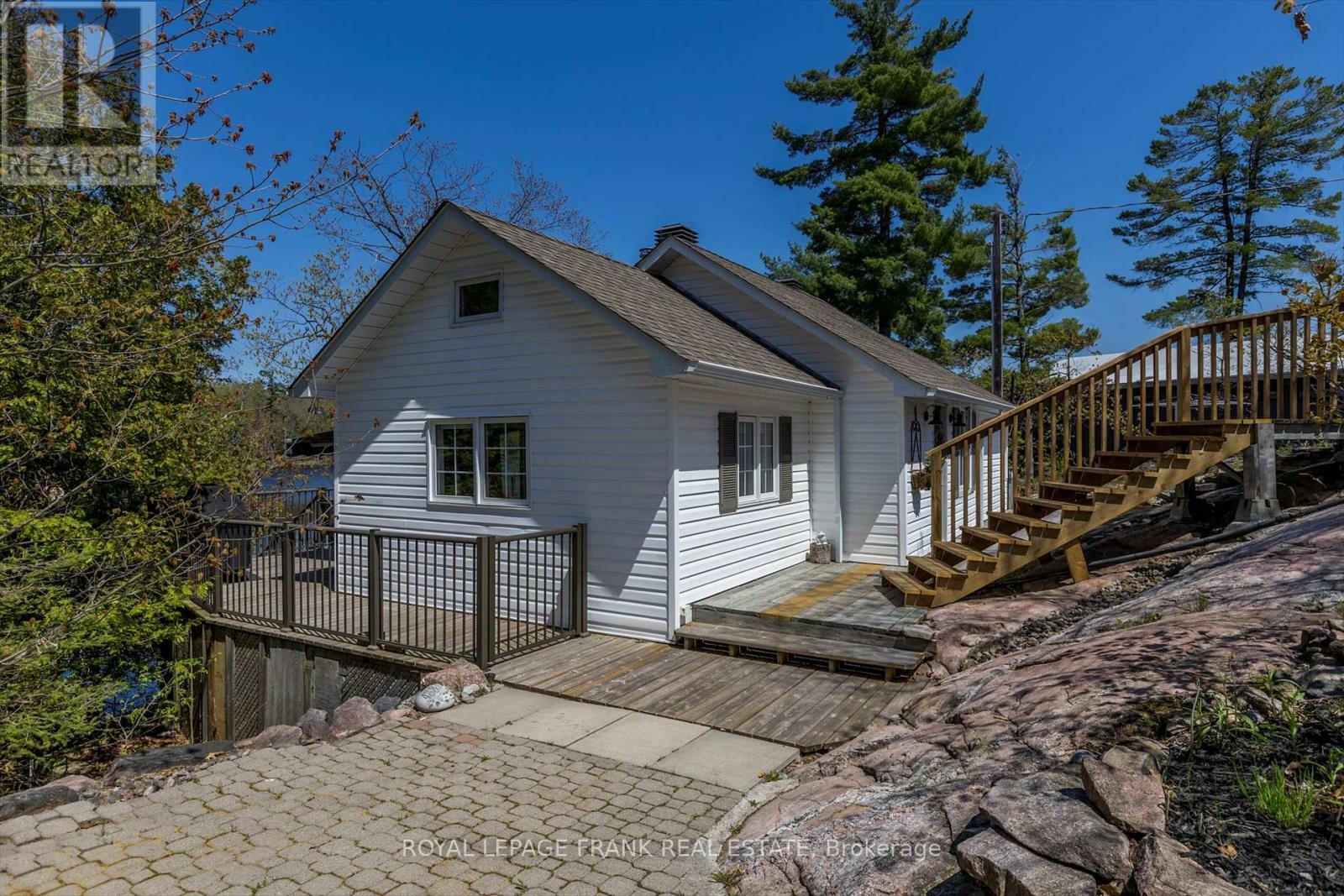Property Photo:  4881 Highway 28  ON K0L 1J0 