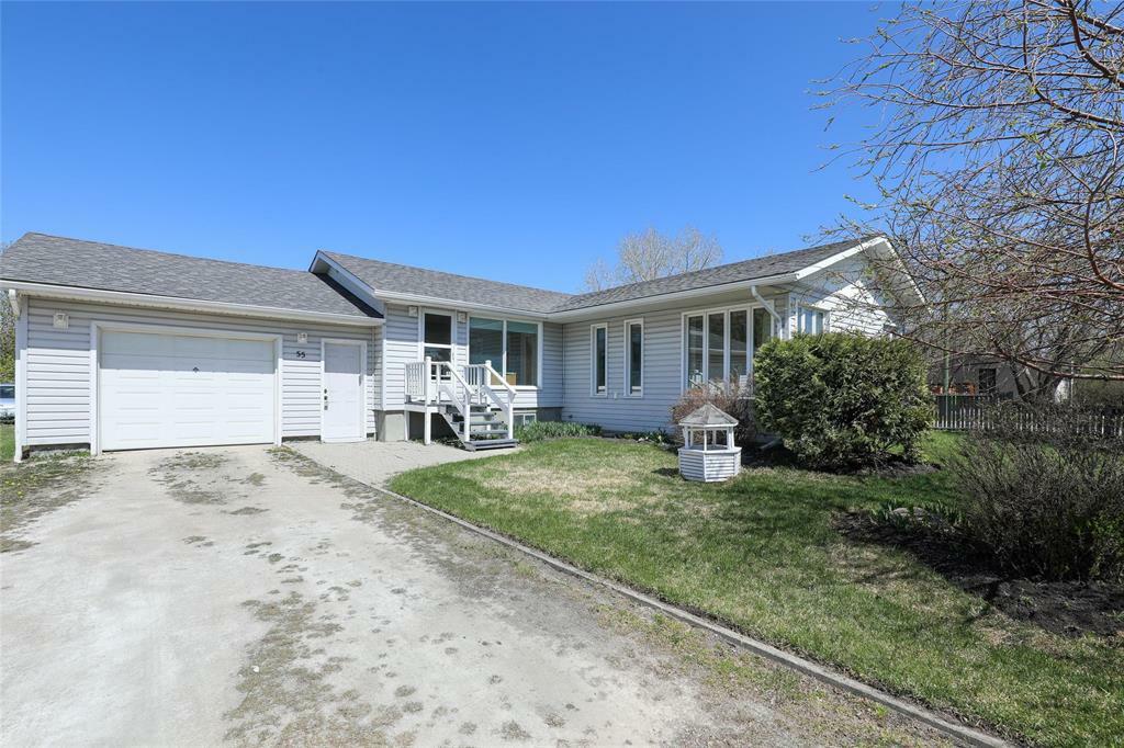 55 Centrale Avenue South  Ste Anne MB R5H 1G8 photo