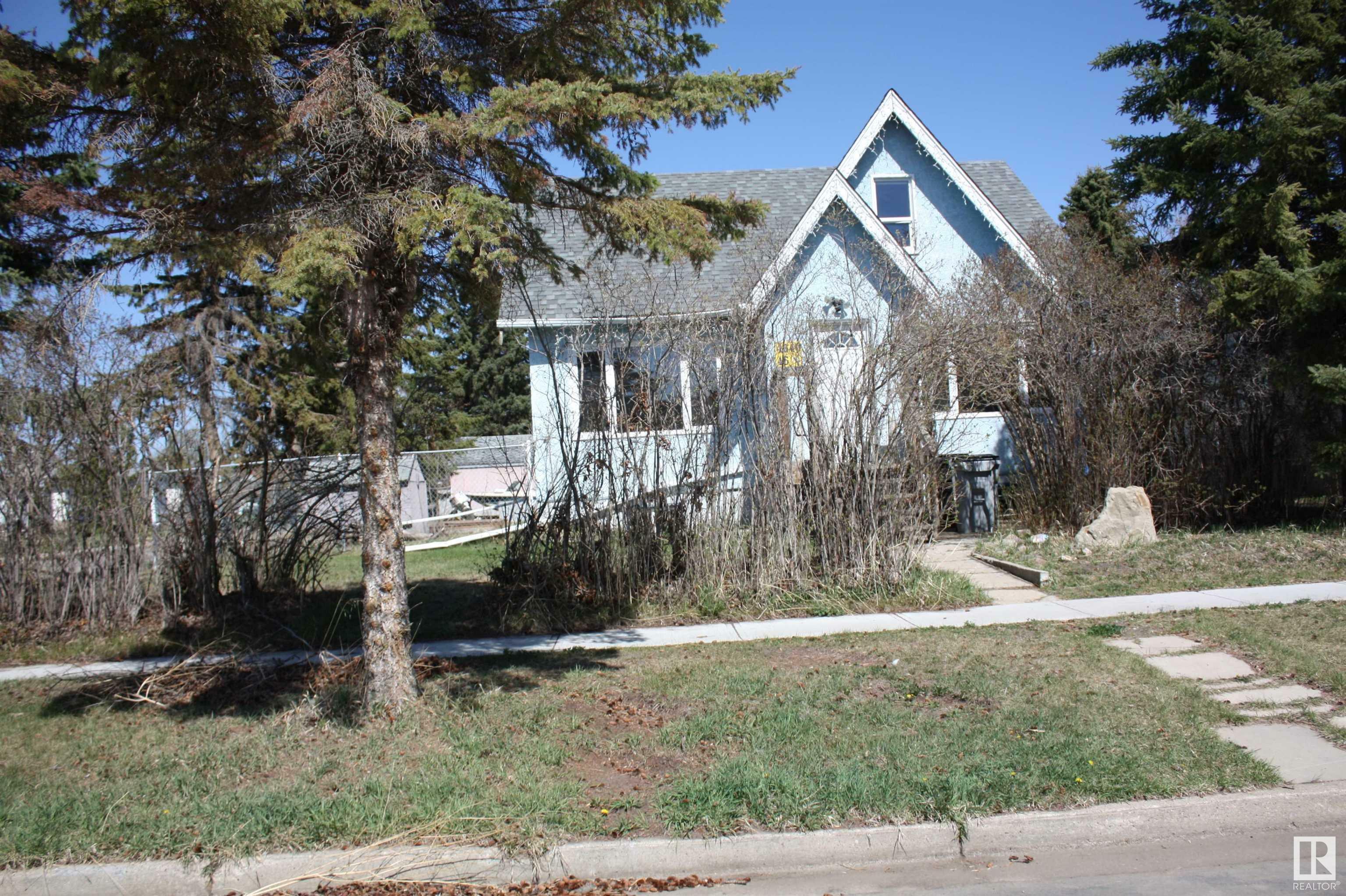 Property Photo: 4840 46 Avenue AB T0A 2W0