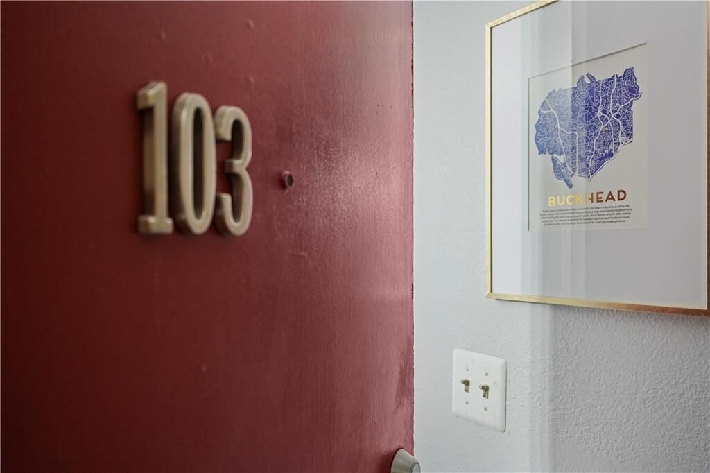 Property Photo: 395 Pharr Road NE 103 GA 30305