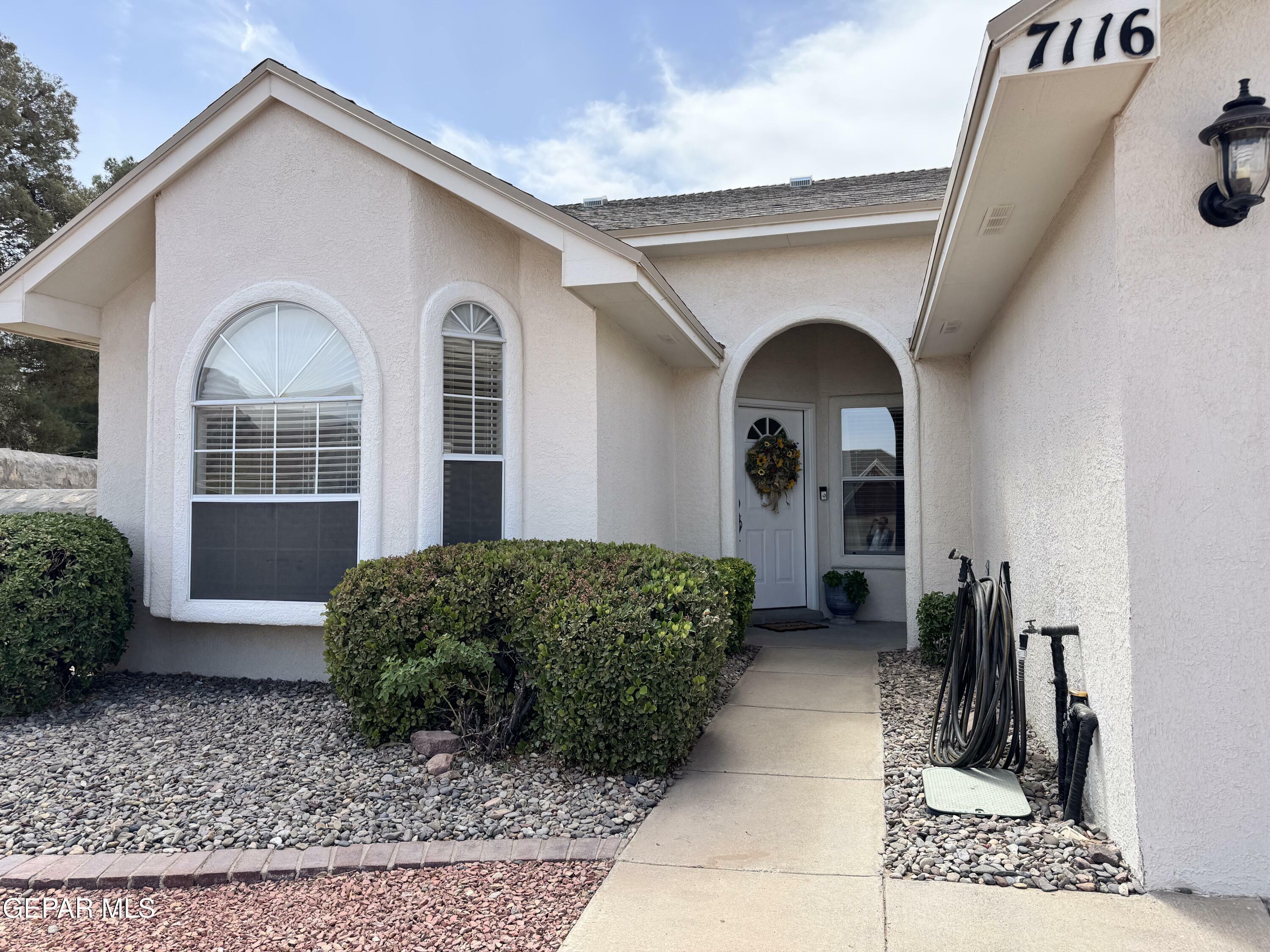 Property Photo: 7116 Luz De Ojos Court TX 79912