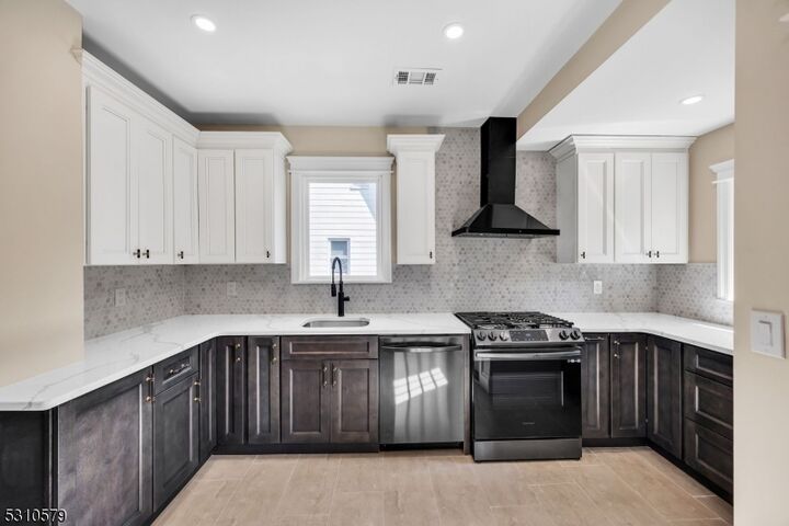 Property Photo: 1293 Beaumont Ave NJ 07666