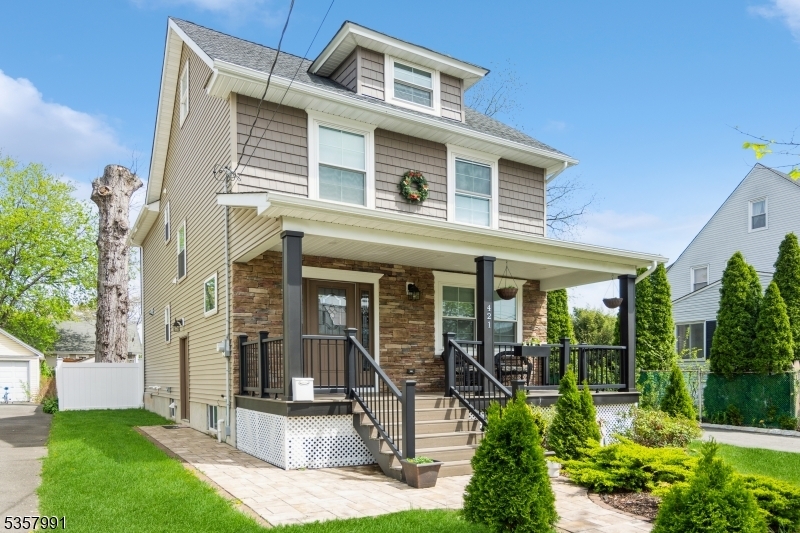 Property Photo: 421 Cherry St NJ 07204