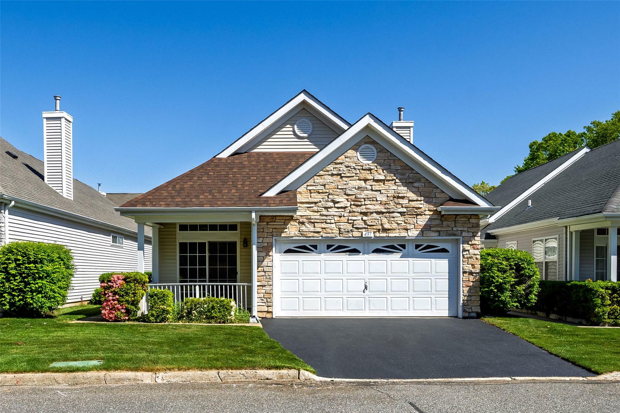 437 Leisure Drive  Ridge NY 11961 photo