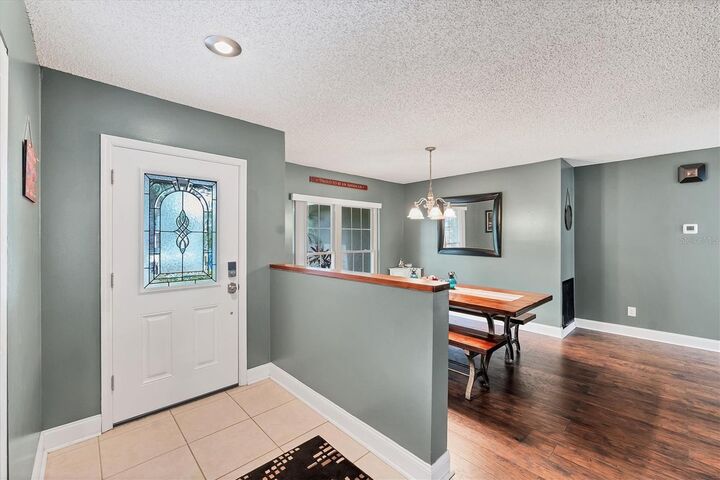 Property Photo: 1612 Shady Leaf Drive FL 33596