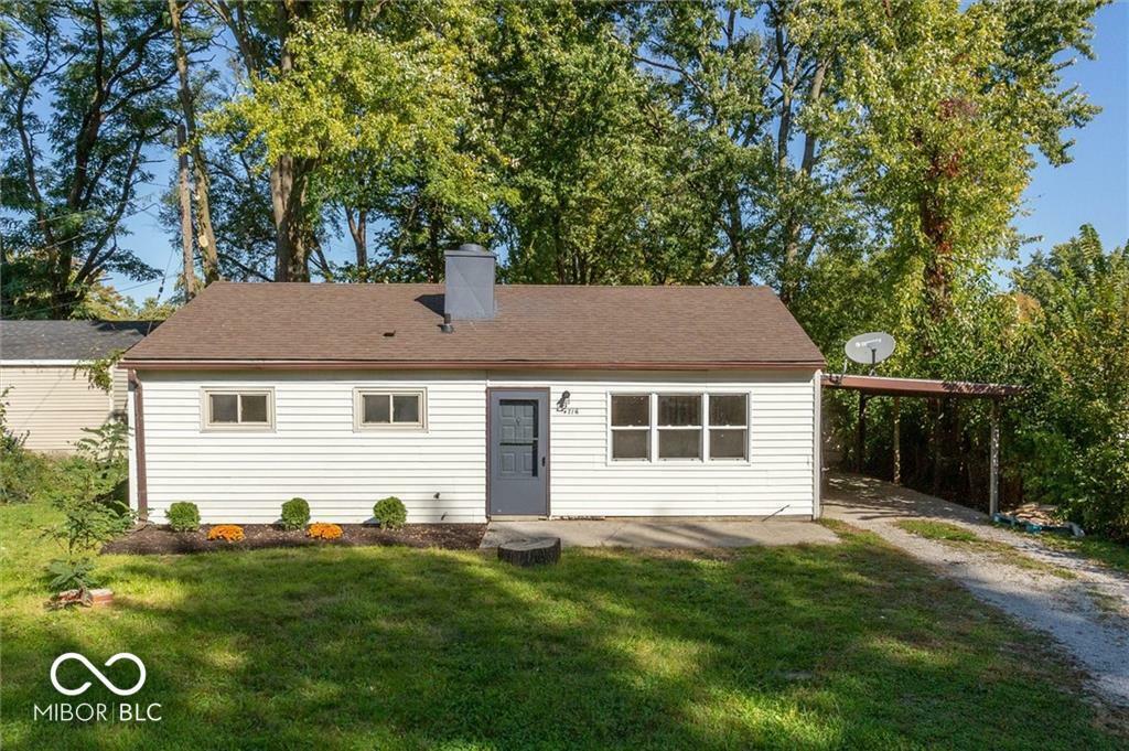 4716 E 33rd Street  Indianapolis IN 46218 photo
