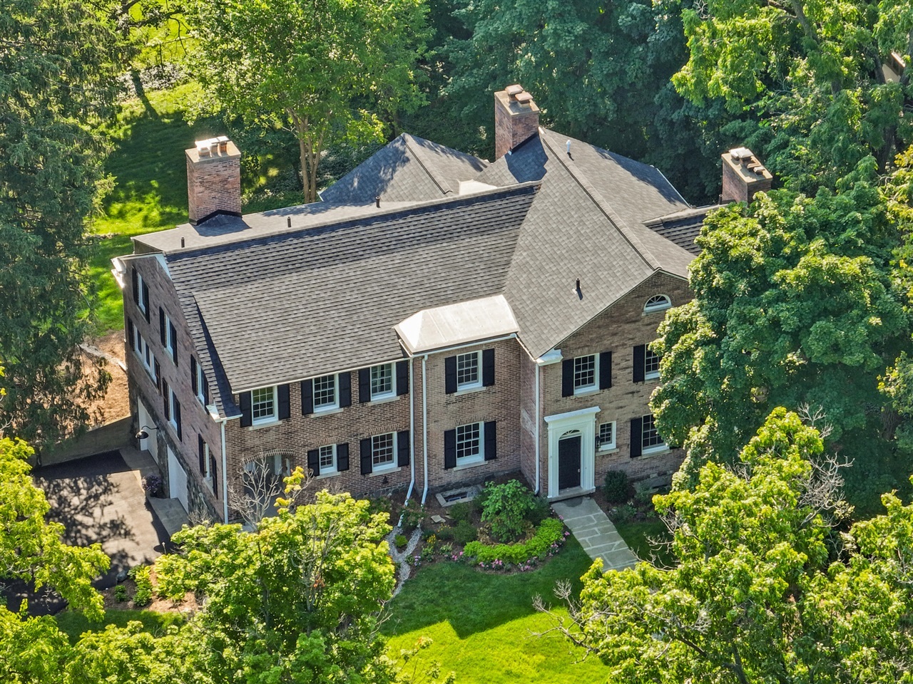 Property Photo: 809 Berkshire Road MI 48104