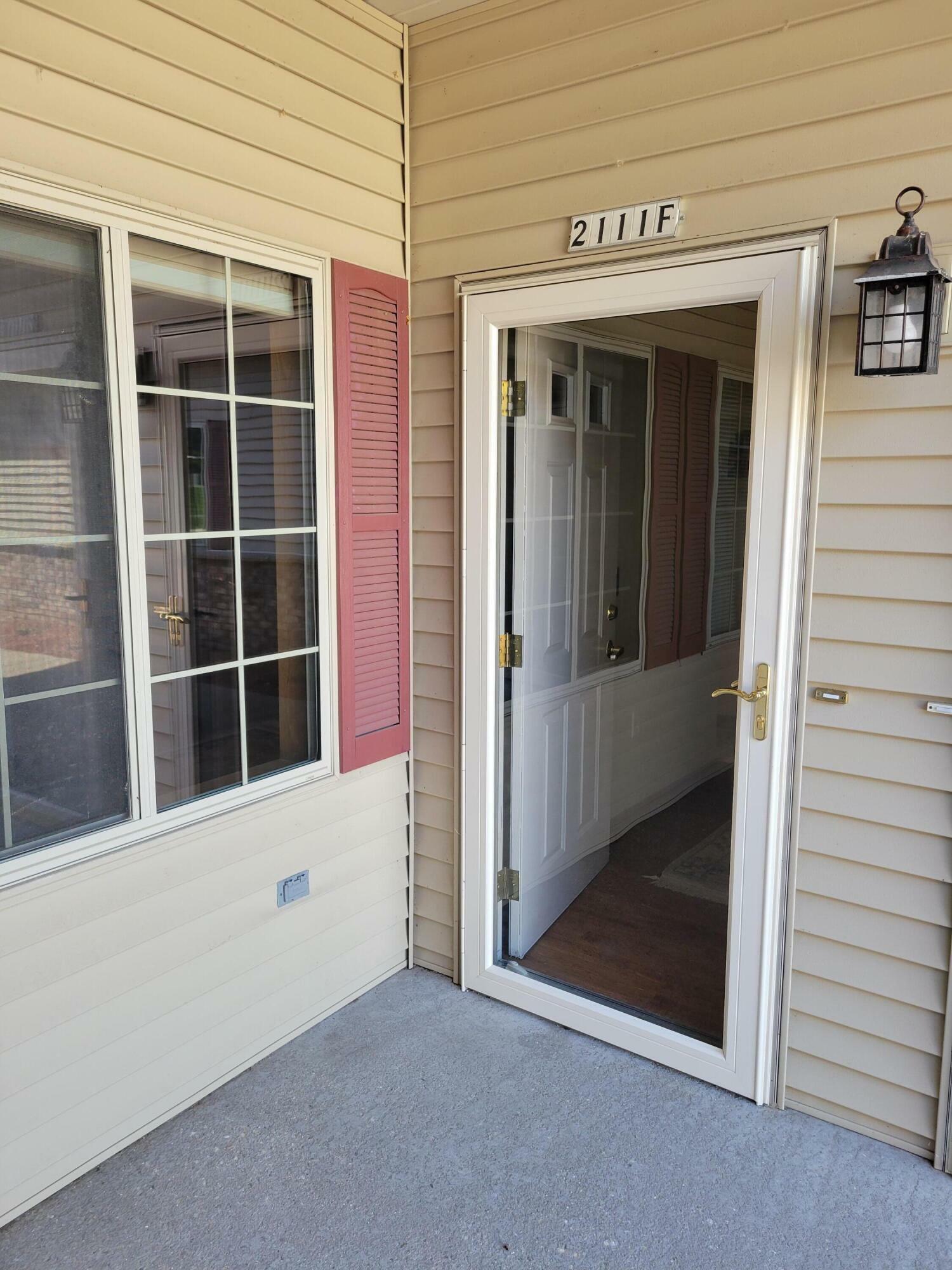 Property Photo: 2111 Pine Ridge Ct F WI 53024