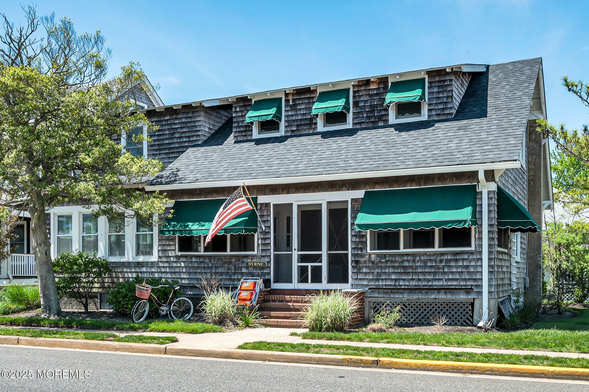 400 W Lake Avenue  Bay Head NJ 08742 photo