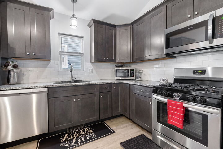Property Photo:  14619 S Albany Avenue  IL 60469 