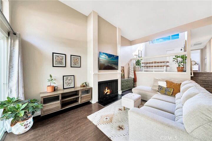 Property Photo:  2915 Barrington Court  CA 92831 