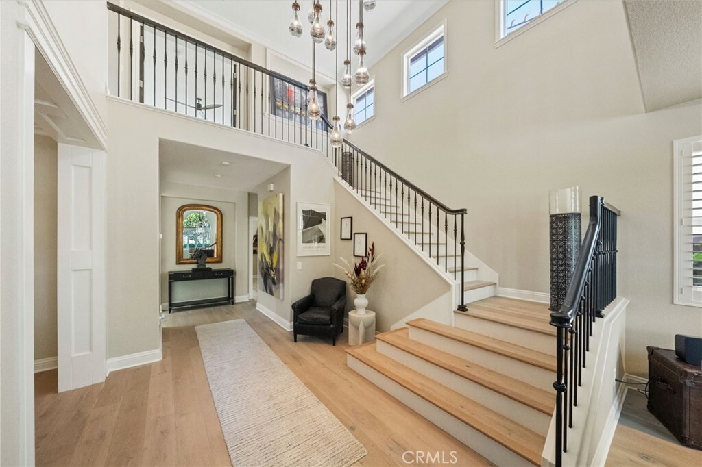 Property Photo:  46397 Kohinoor Way  CA 92592 