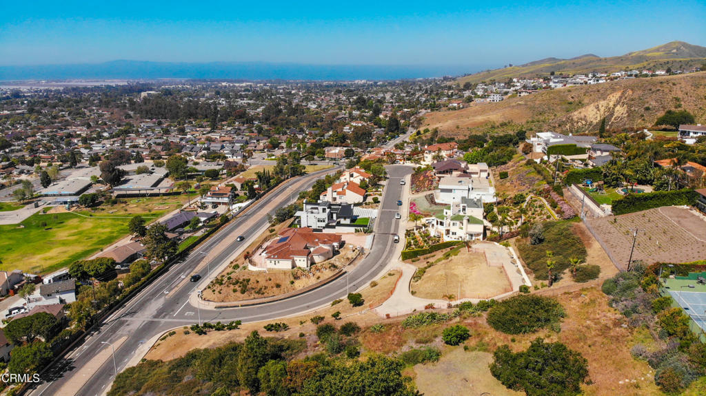 Property Photo: 6185 Cobblestone Drive CA 93003