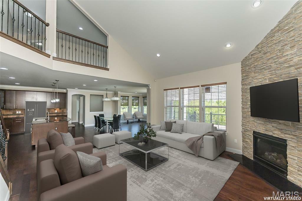 Property Photo: 612 Savannah View Way MO 63017