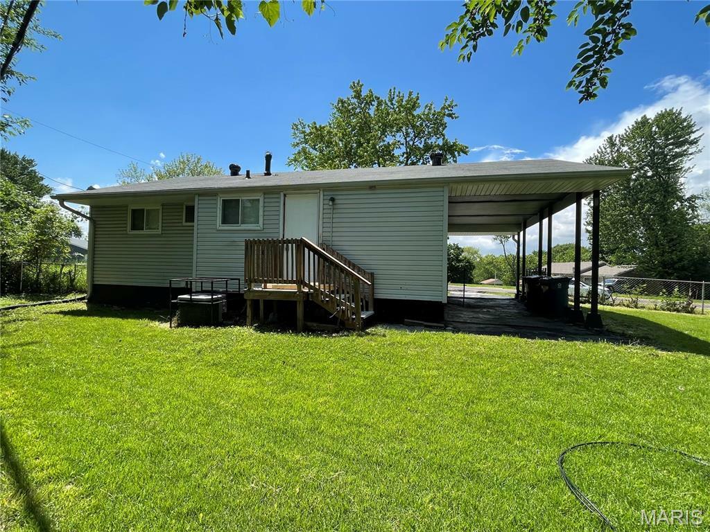 Property Photo: 10700 Spring Garden Drive MO 63137